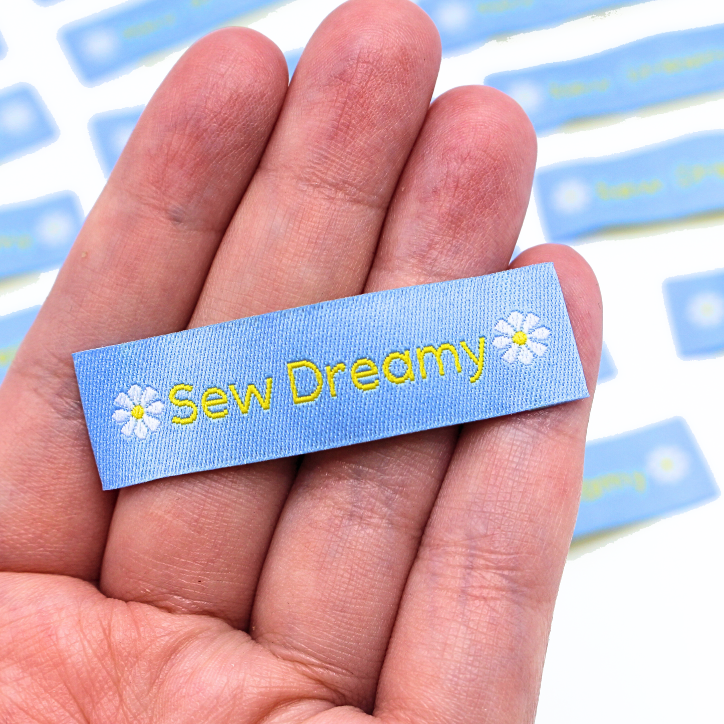 Sew Dreamy Daisy | Woven Sew In Labels