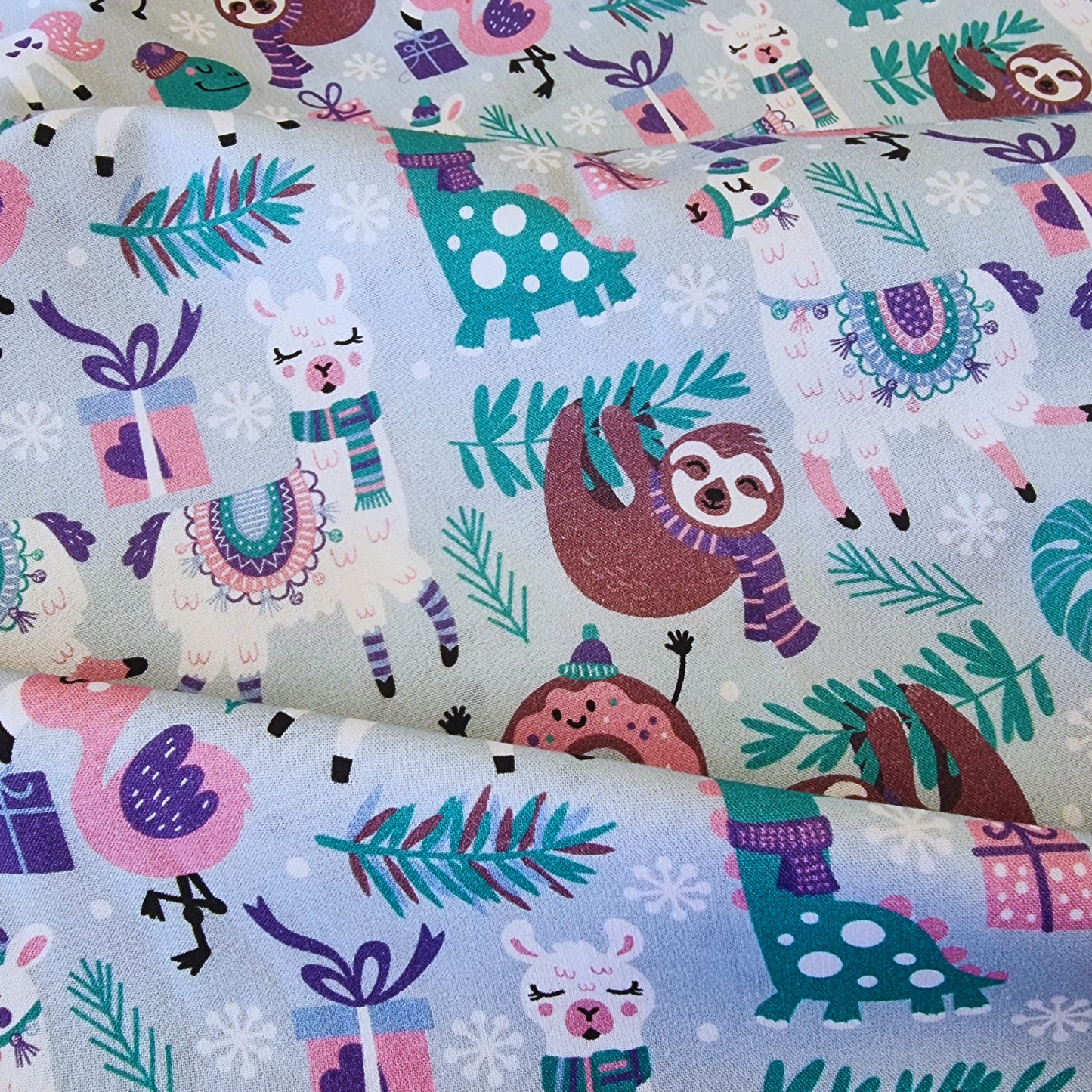 Dinosaur Sloth Christmas | Little Johnny