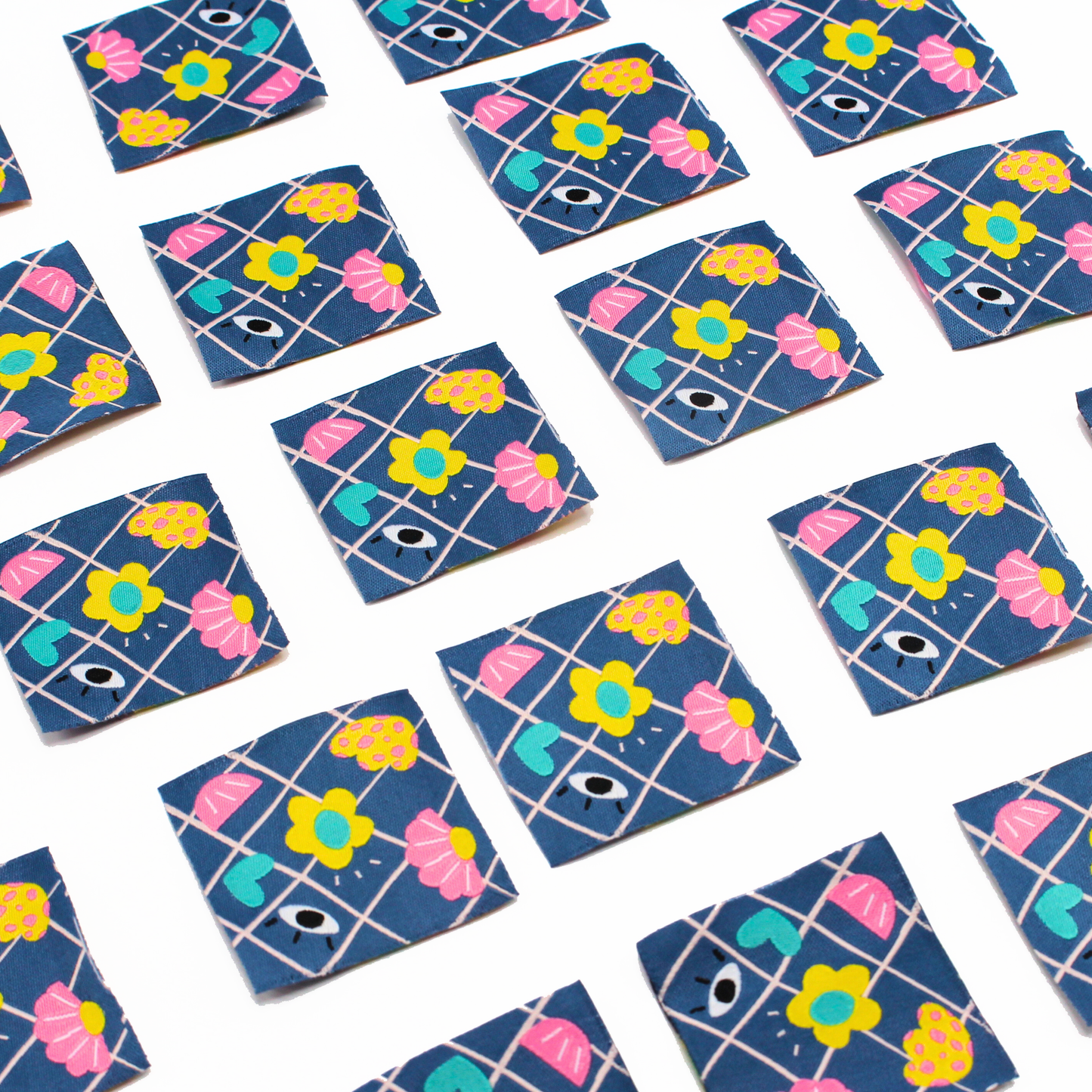 Eye Heart You Blue | Woven Sew In Labels
