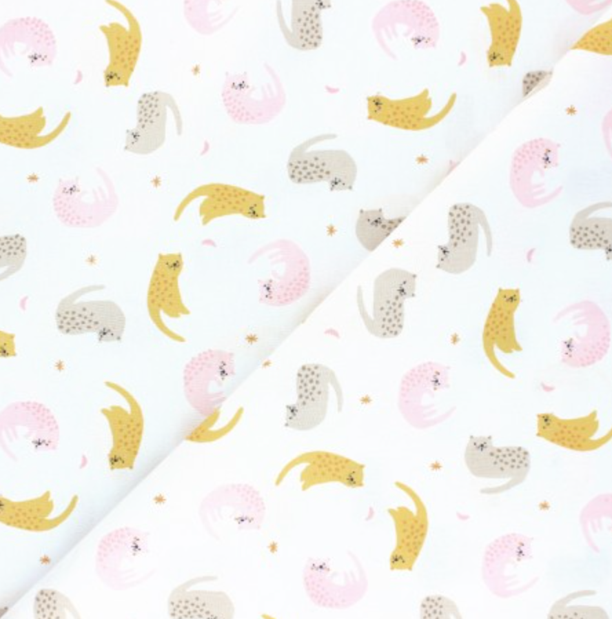 Dreamy Cats White Cotton