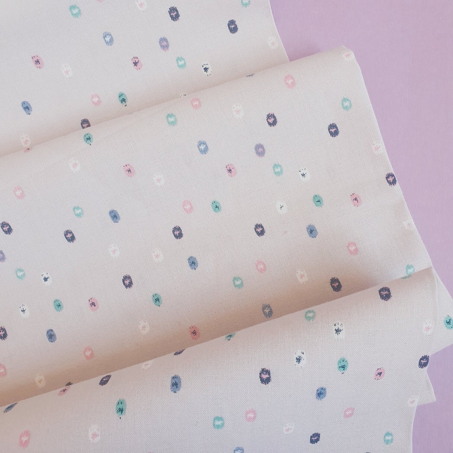 Lilac Graphical Dot | Rico Design