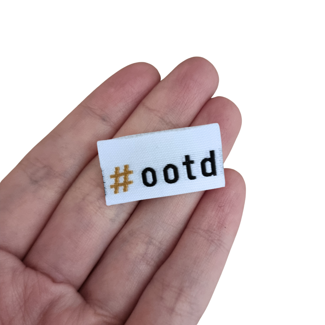#OOTD - Outfit Of The Day| Woven Sew In Labels